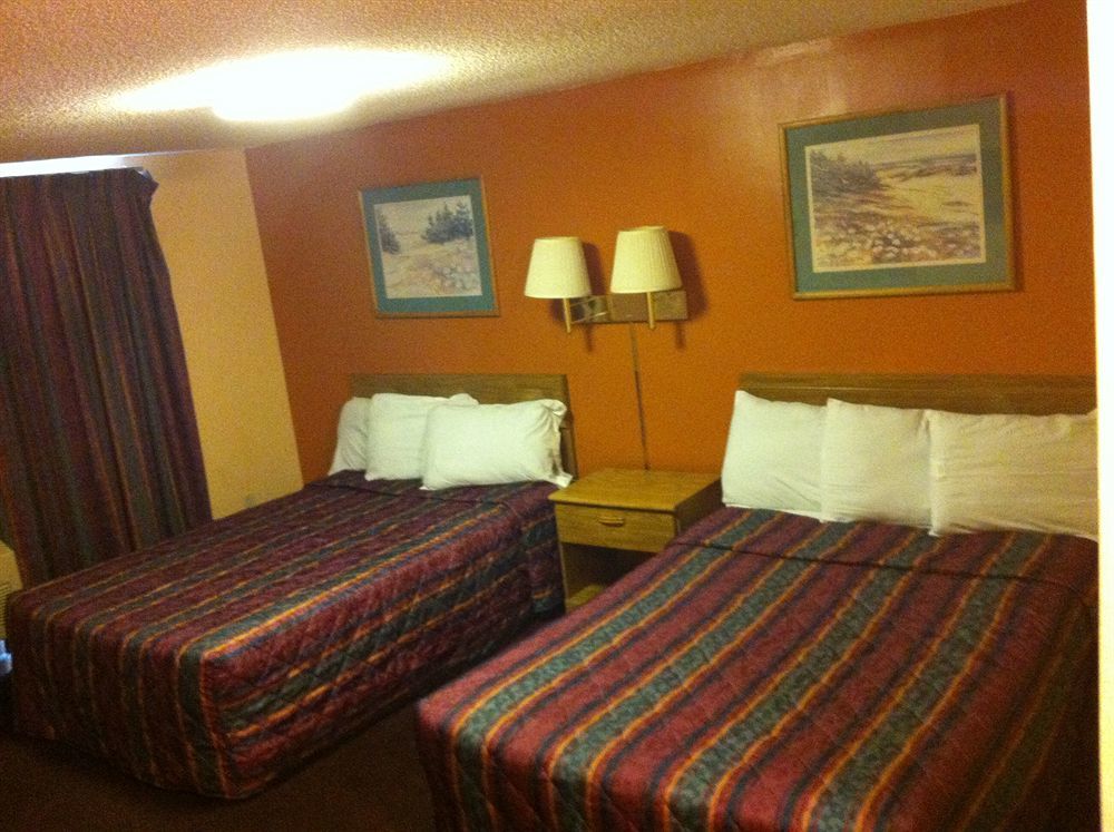 Liberty Inn Олд Сейбрук Екстериор снимка